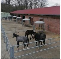 KERBL round horse feeding trough 2 heights including shipping to postcode