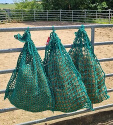 CG Beutelnetz MW45 mm - für ca. 8 kg Heu - inkl. Schnur - CG HEUNETZ